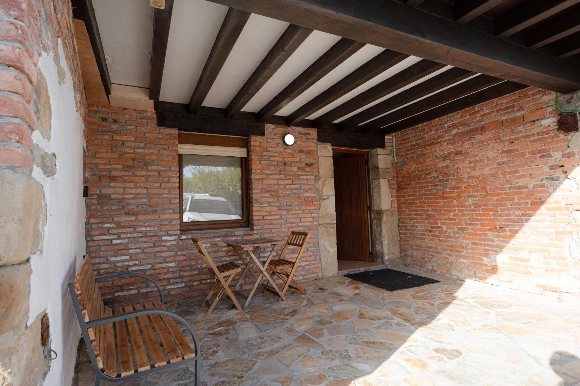 La Casita Del Puente Viejo Villa Oruna Екстериор снимка